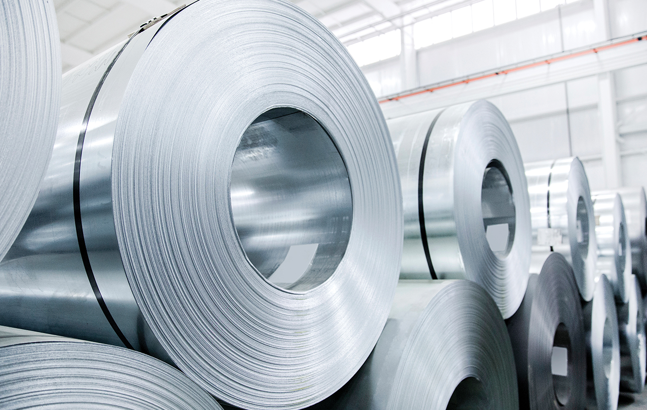 Aluminum-rolls-stacked-warehouse-web.jpg