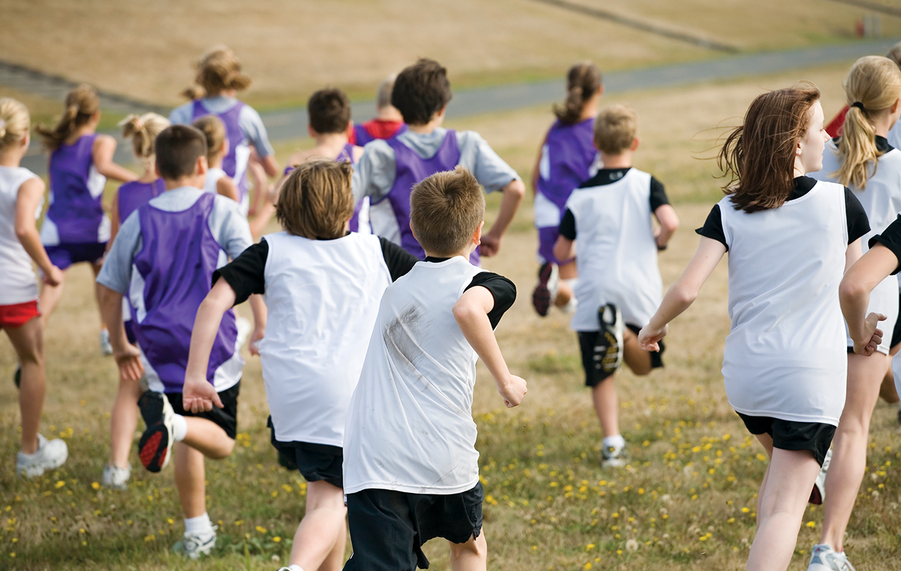 Two Cross Country Teams in a Big Race