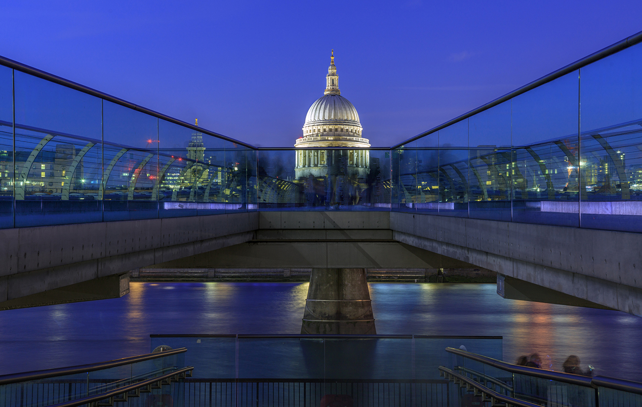 London Millennium Bridge St Paul Cathedral