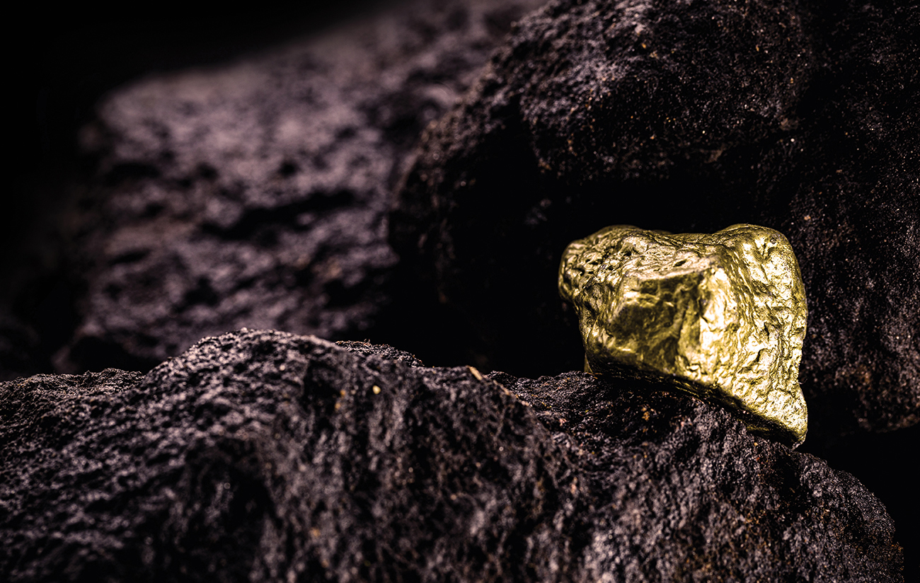 Gold-mining-minerals