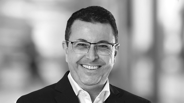 Dr. Marcio de Oliveira Jr.