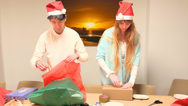 Christmas Wrapping Event