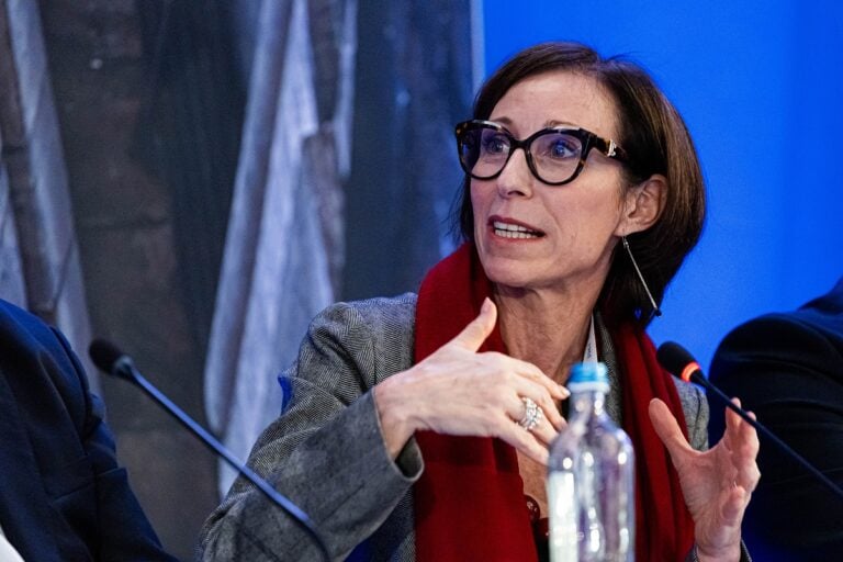 Professor Paola Conconi (University of Oxford) 